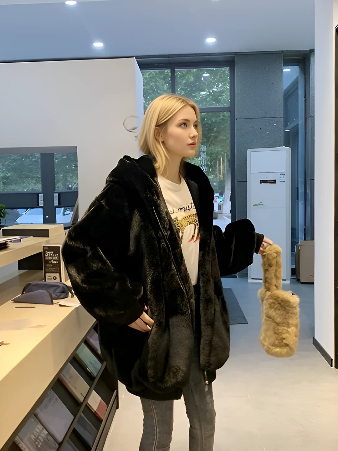 Black (with cotton)