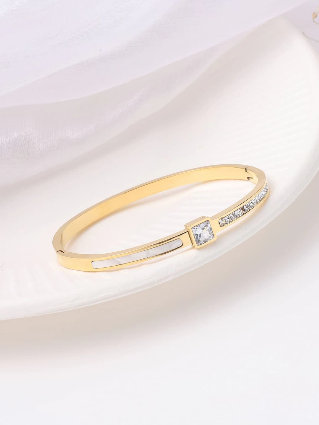 9933-Gold