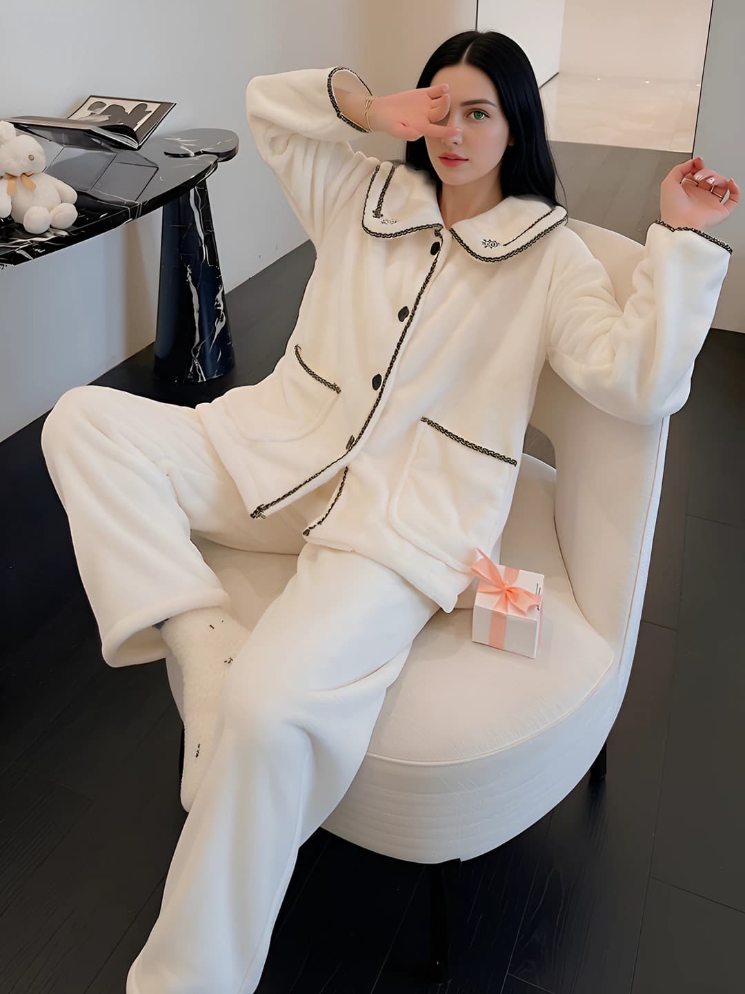 Women's autumn-winter warm thickened loungewear set, long sleeve and trousers, lapel collar, can be worn outside
