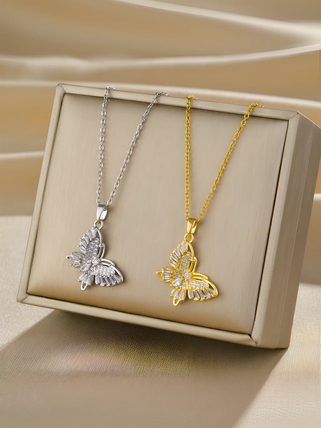 Women's 316 titanium steel clavicle chain with micro-pavé butterfly pendant, non-fading, design element