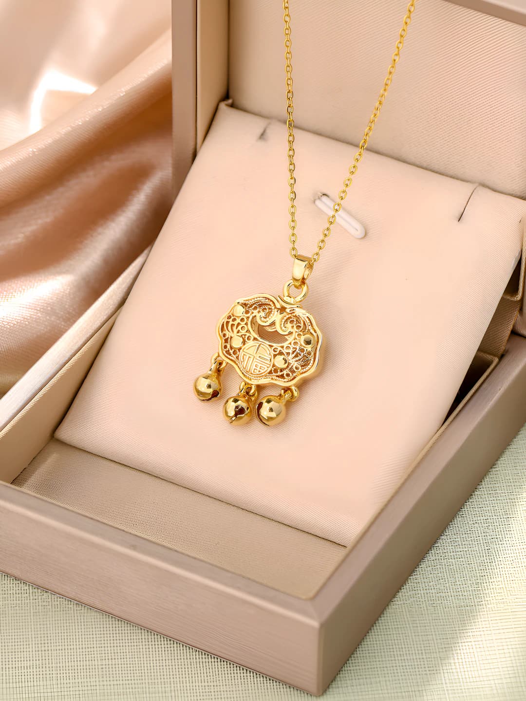 9194-Gold safety lock