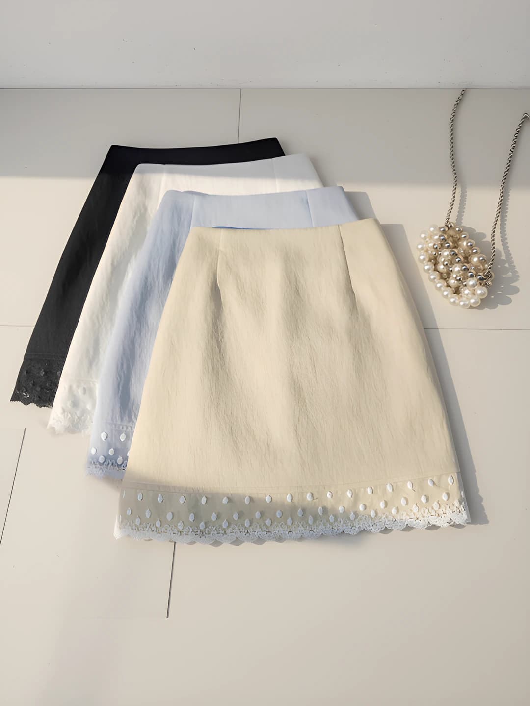 Women's autumn A-line skirt with lace trim, high waist, mini, polyester, pattern, casual style
