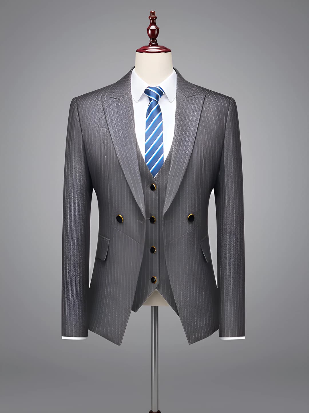 Women: Grey suit jacket