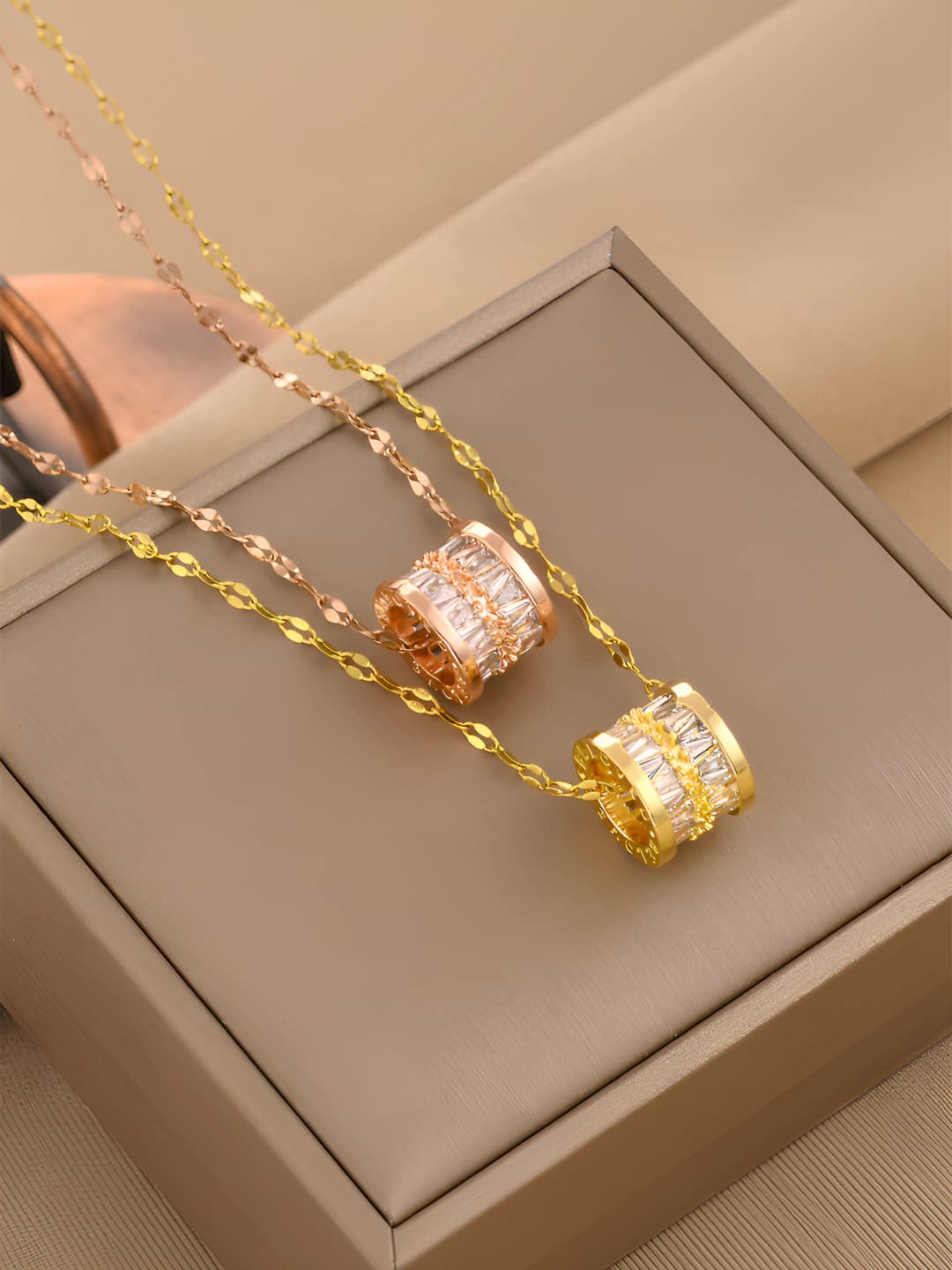 Women's titanium steel chain with zircon, geometric shape, 41-50 cm, minimalist style