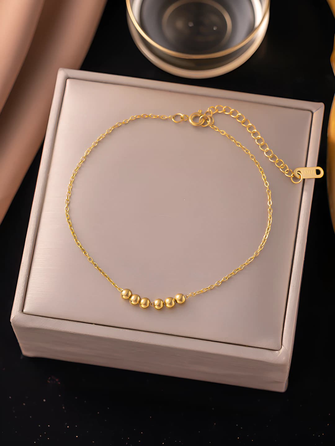 Gold beads, gold