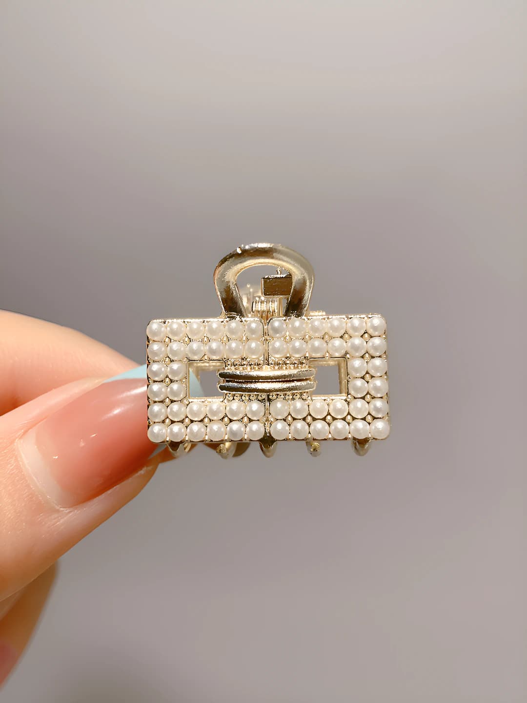8# Square pearl clip, 2.5 cm