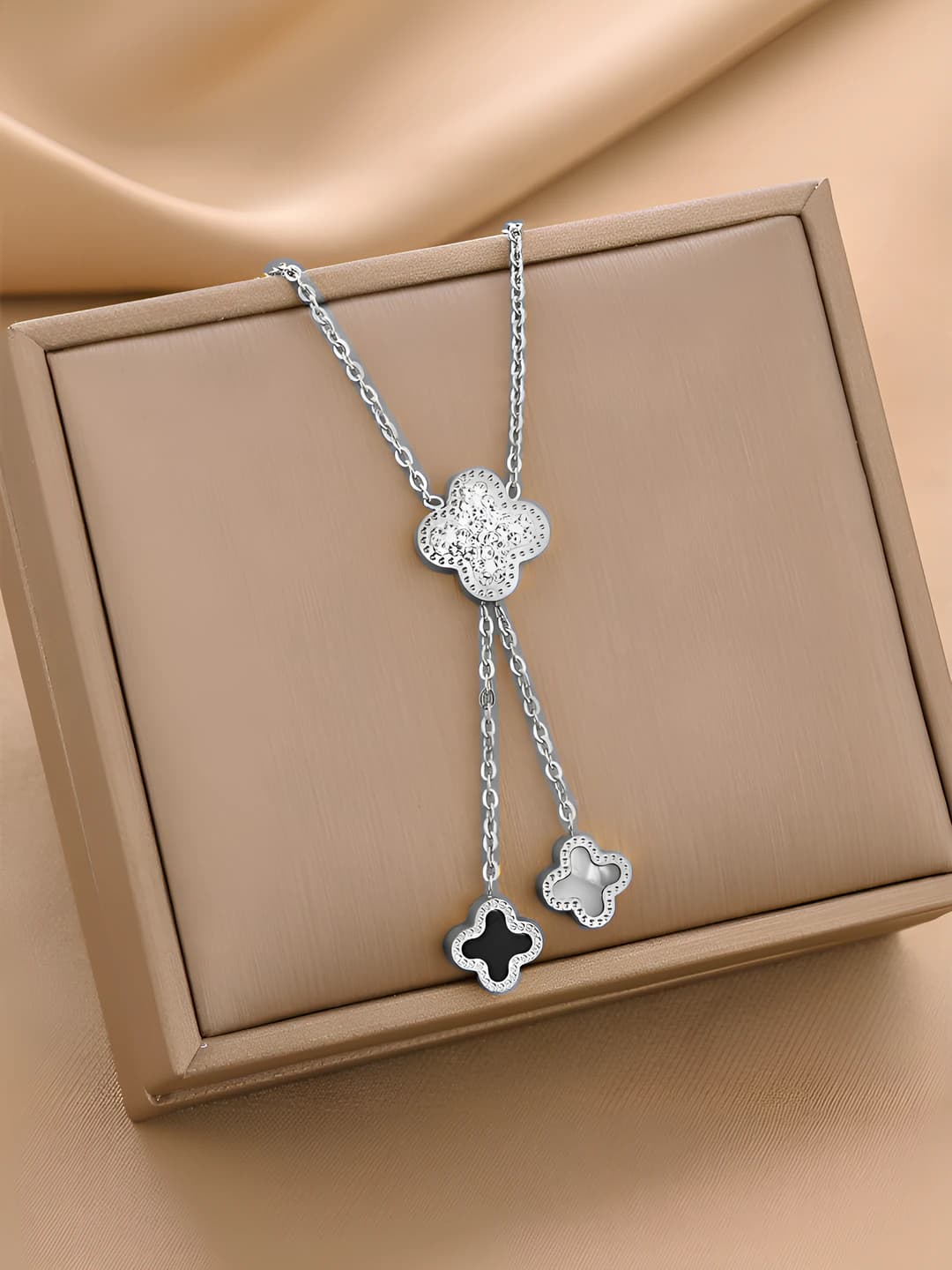 8845-Silver