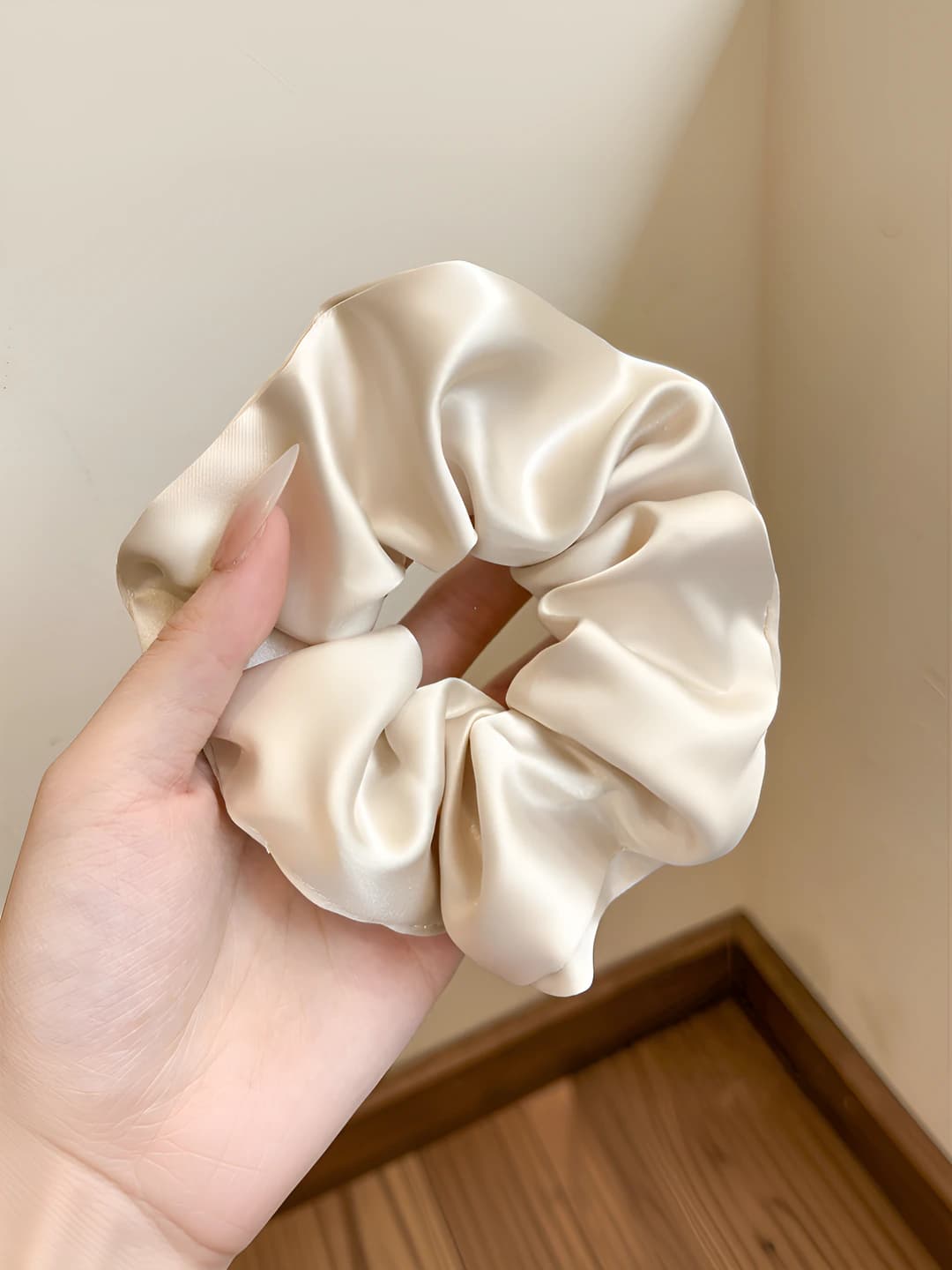 4# Cream beige, satin