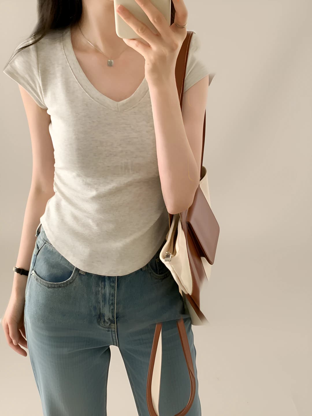Women's 2026 V-neck short sleeve slim fit cropped solid colour cotton t-shirt