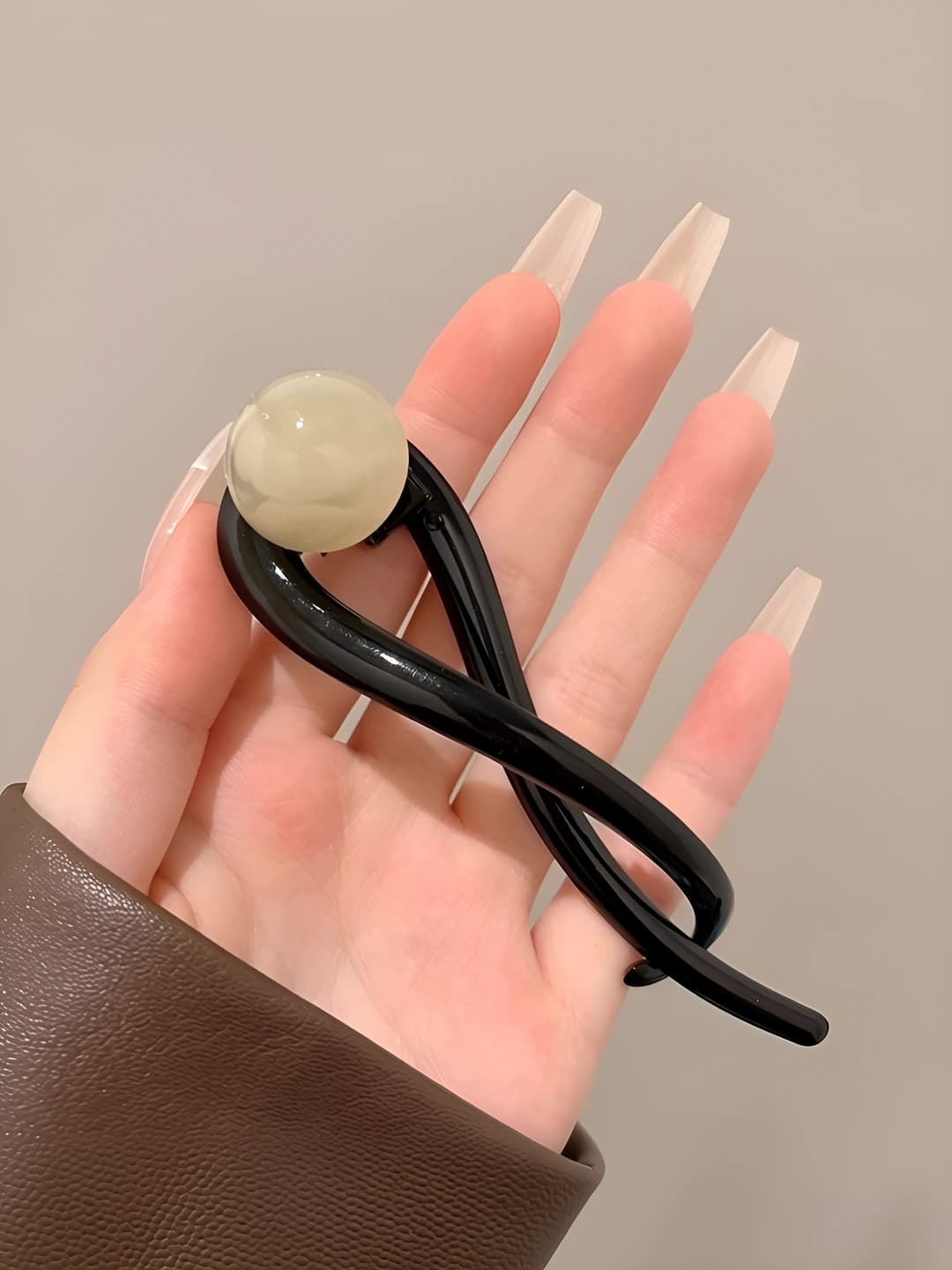 4# Glossy black + champagne, 10.5 cm
