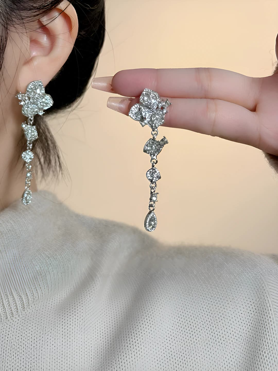Серебряные цветочные серьги с кистями