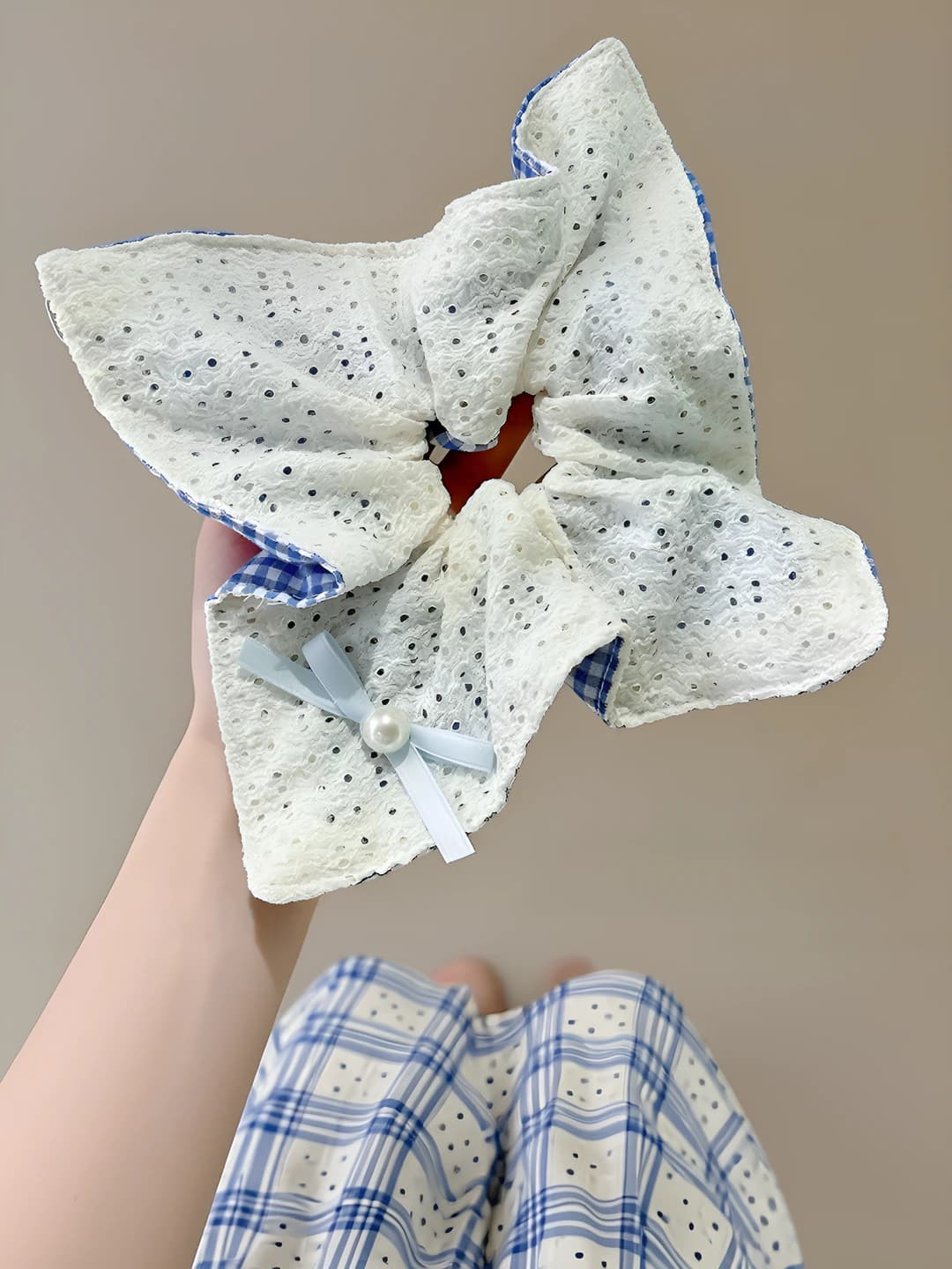 1# Blue plaid lace double-sided-square 24 cm