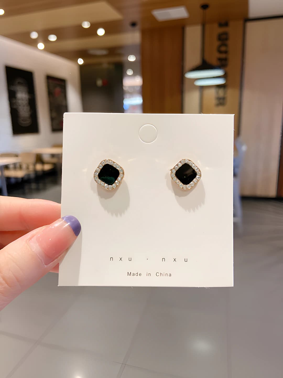 40# Black square diamond