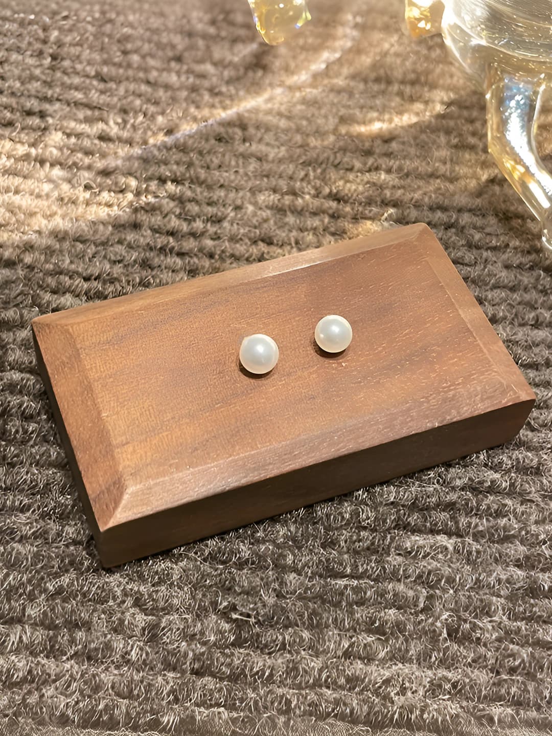 Pearl earrings, 6mm