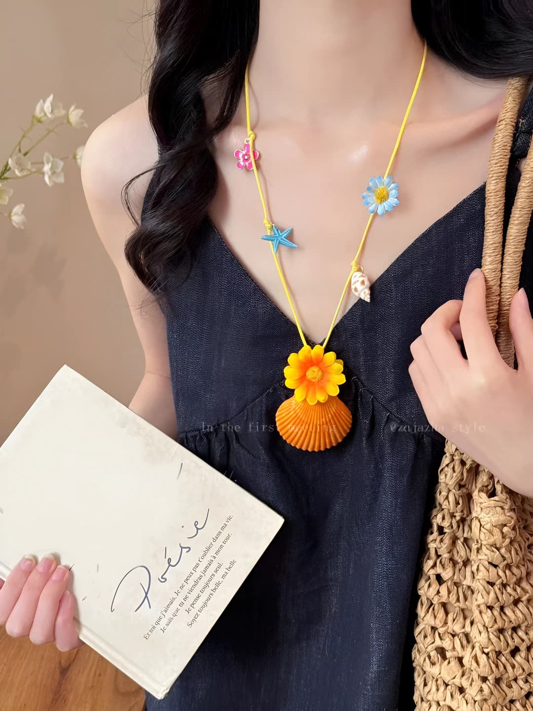 Orange shell flower necklace