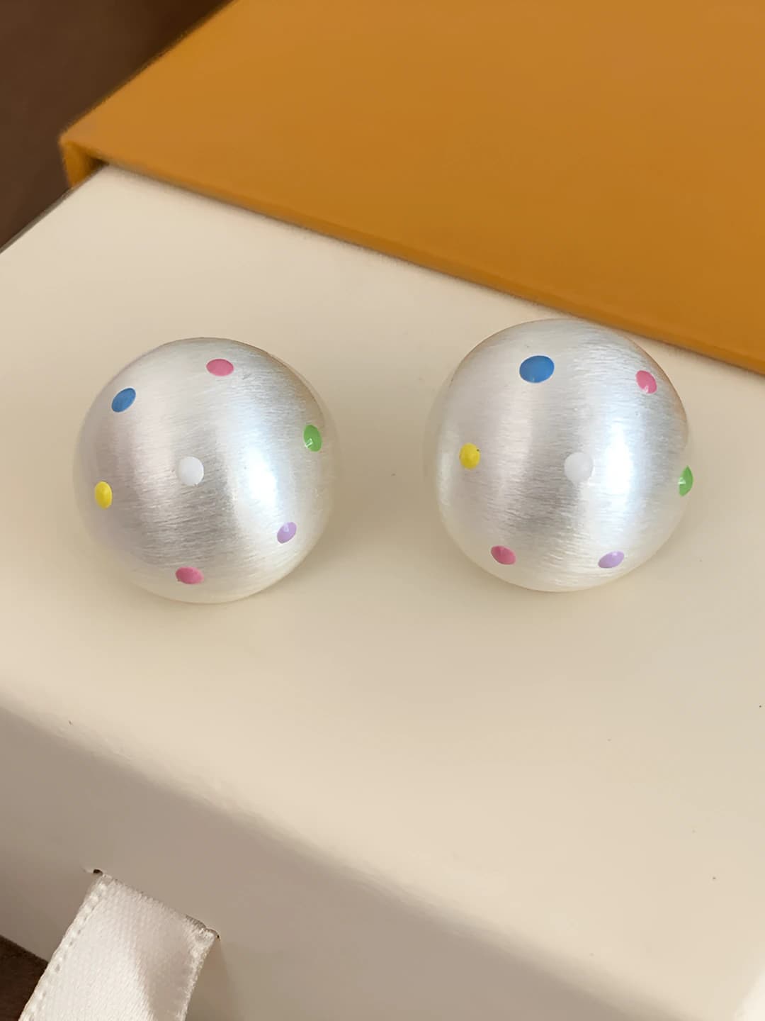 Women's French light luxury sweet style round silver brushed colorful polka dot earrings