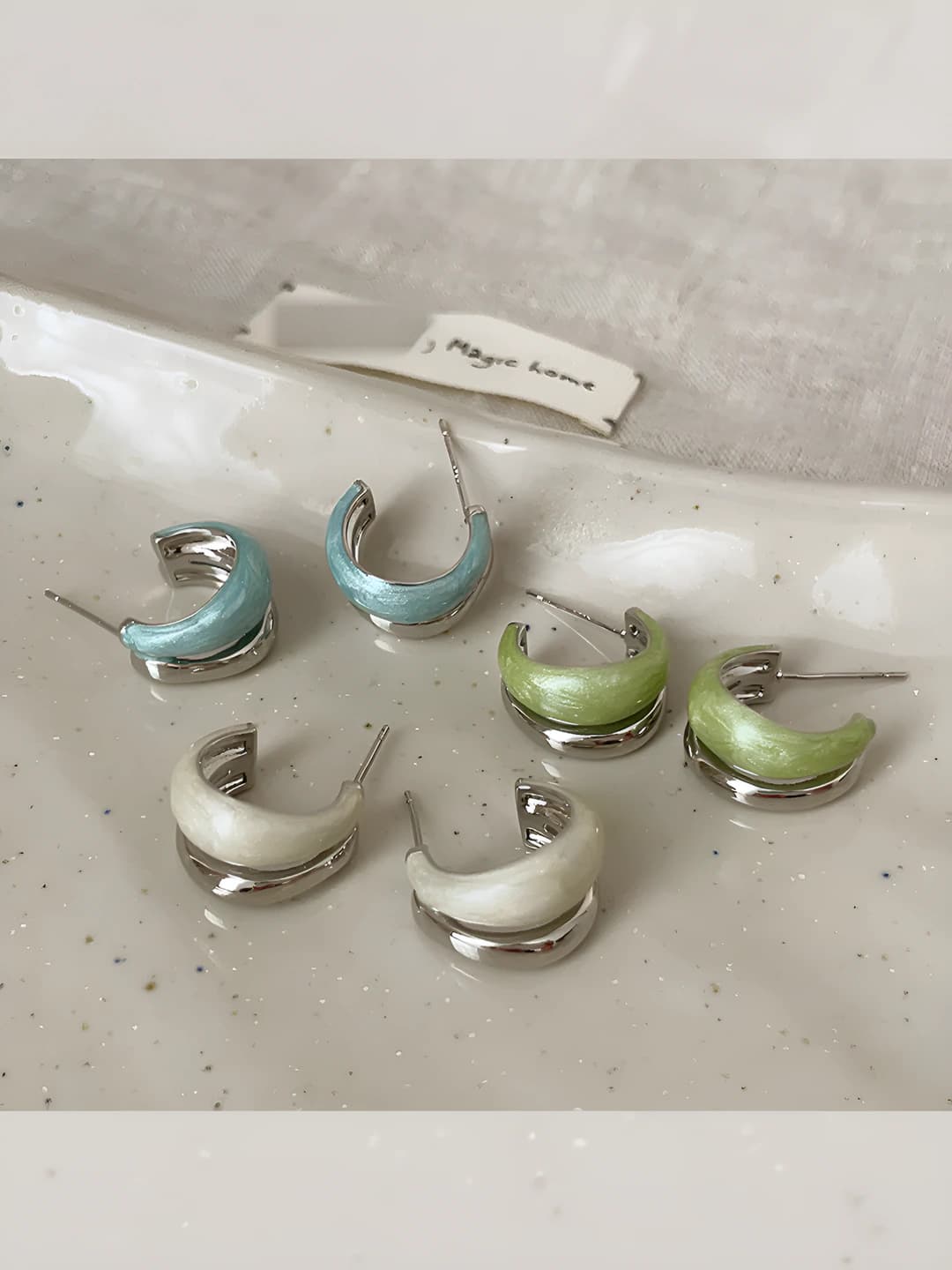 Women's ins style geometric two-layer epoxy drop metal C ring stud earrings