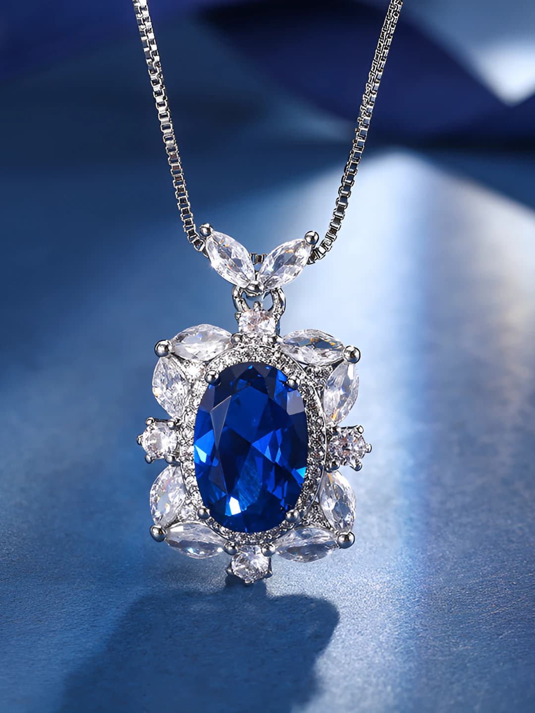 Blue spinel pendant with chain