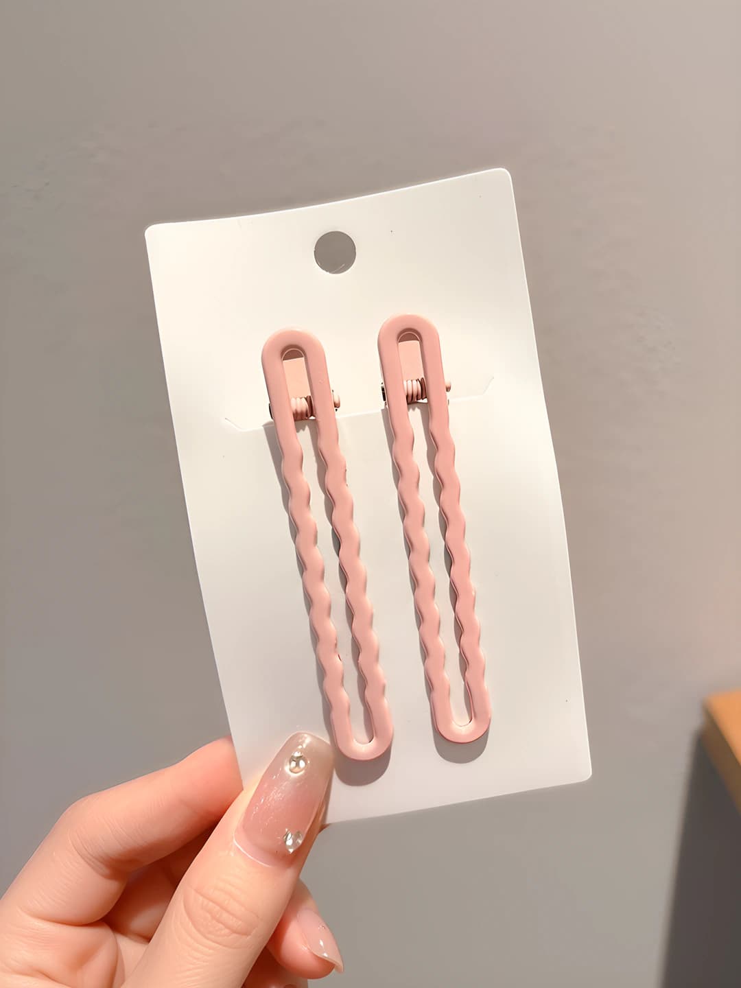 3# Pink wavy clip - pair OPP pack 8.3 cm
