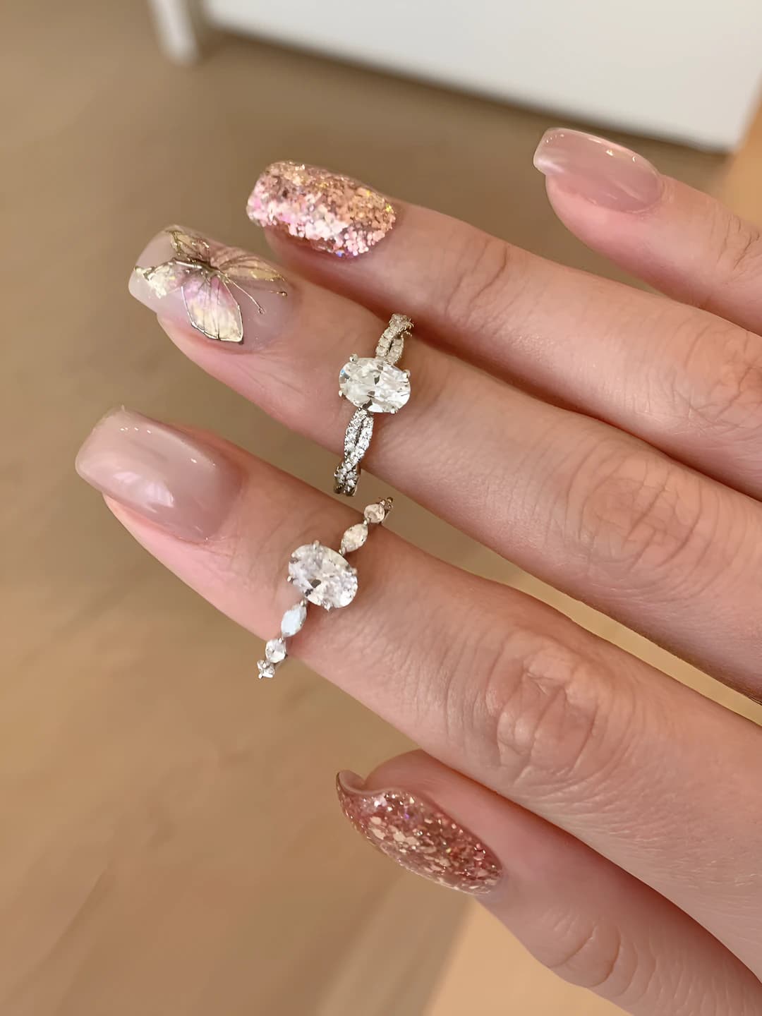 Женское кольцо с цирконием и покрытием 14k
