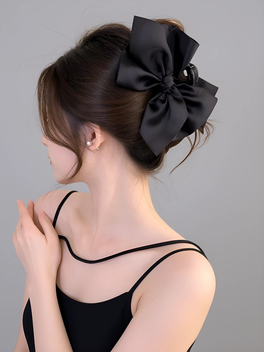 Black multi-layer bow 13 cm