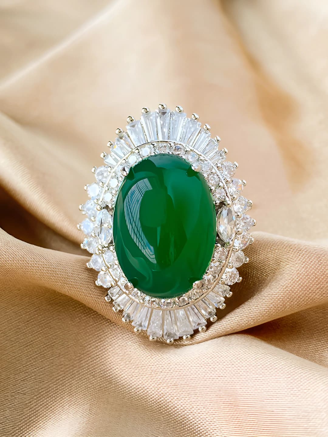 Green chrysoprase ring