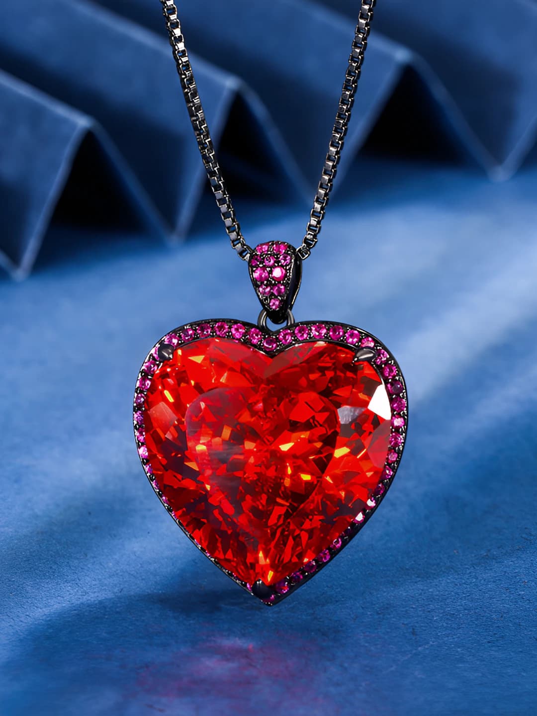 Black Gold Bird's Nest Cut Orange Pendant with Chopard Chain