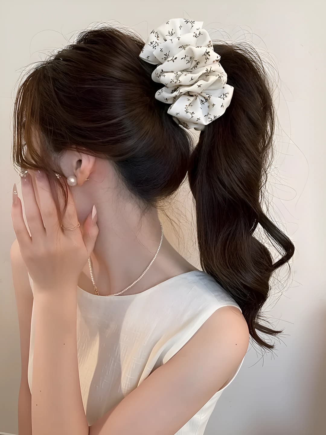 4#Белый мелкий цветочный - ок. 12 см