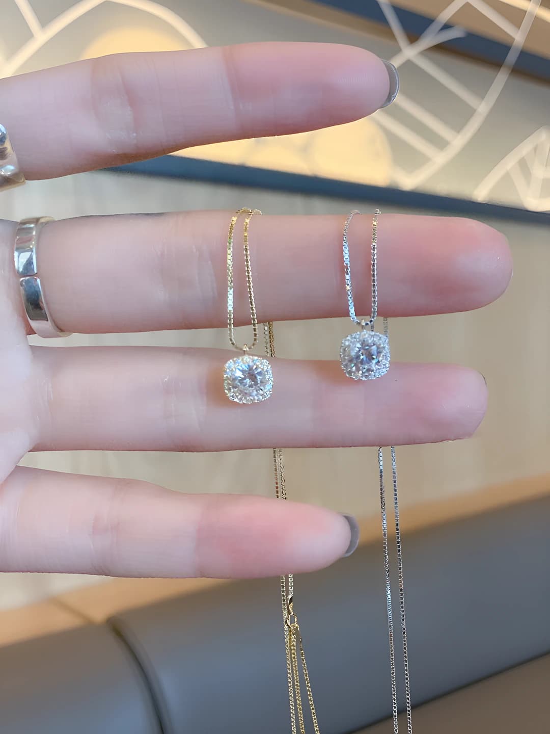 Women's short geometric pendant necklace with crystals