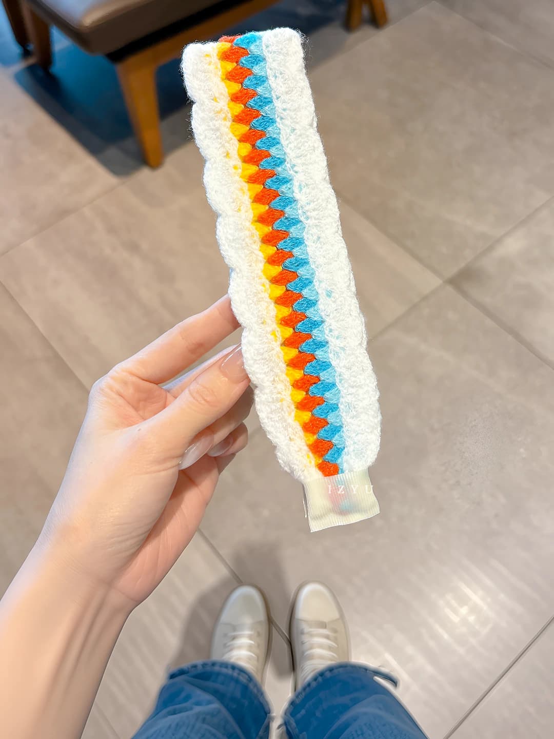 White rainbow braided 37.5 cm