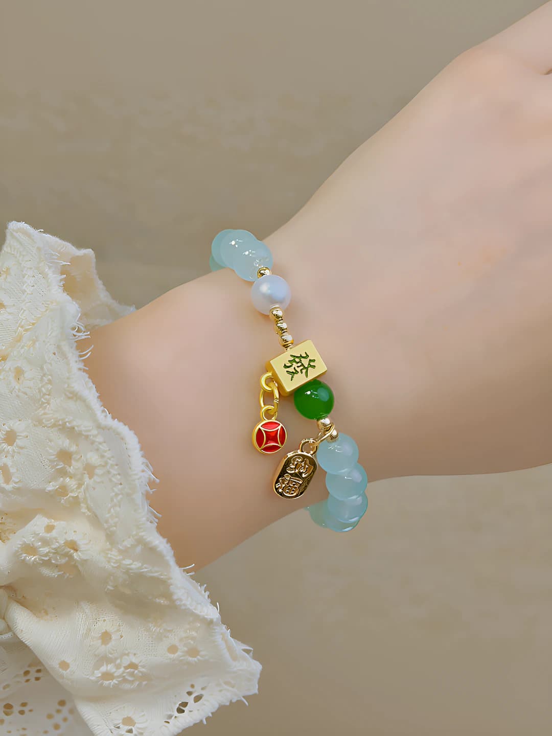 43# Ice blue beads - Blessing