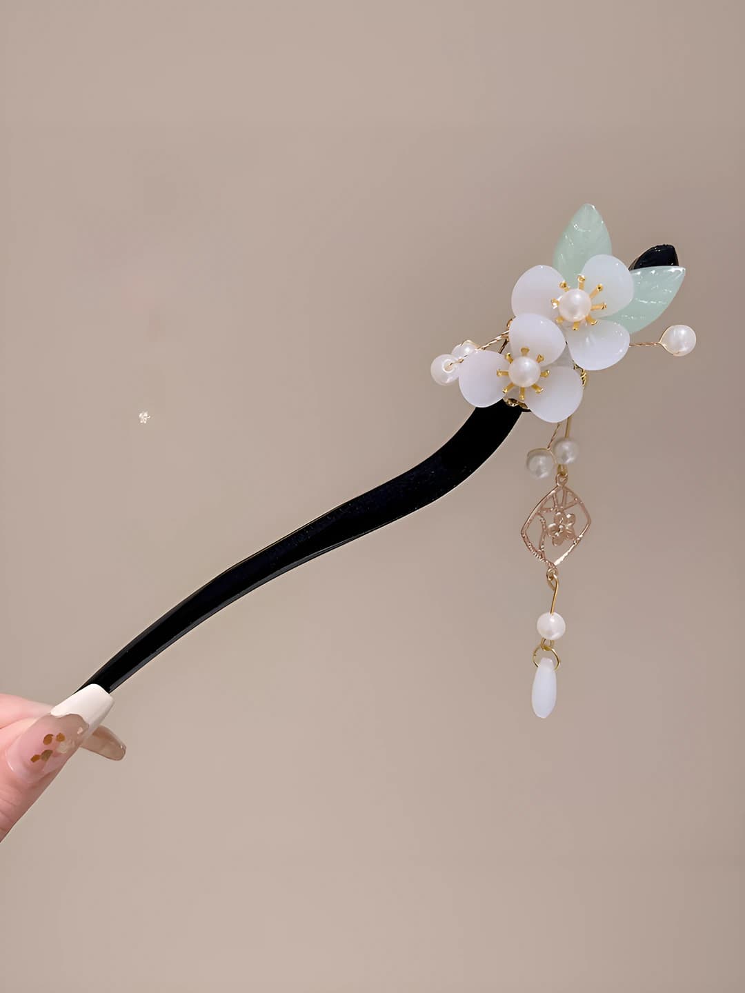 11# Jade rangi ikki gulli yashil barg