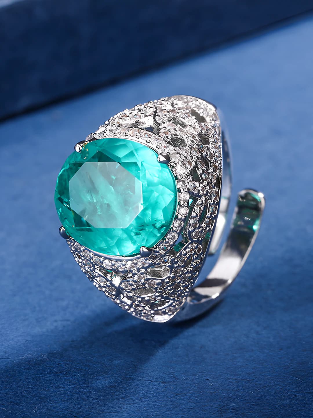 Emerald ring