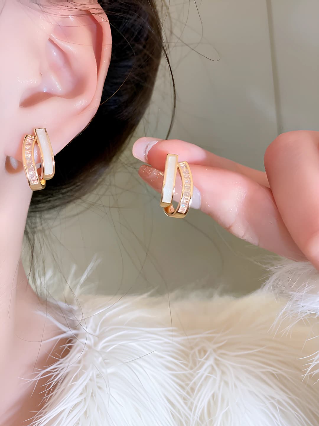 Double C earrings