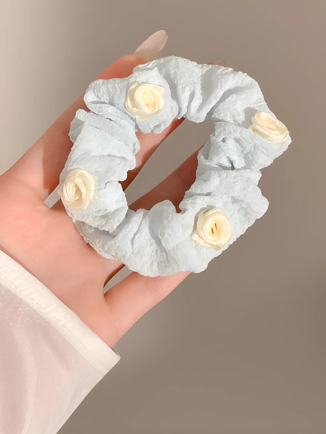 Blue, rose, 8 cm
