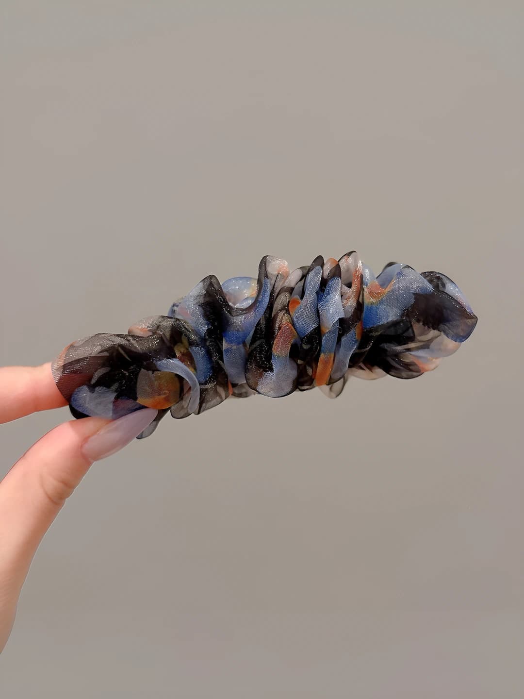 4# Black multicolour floral (base 10cm)