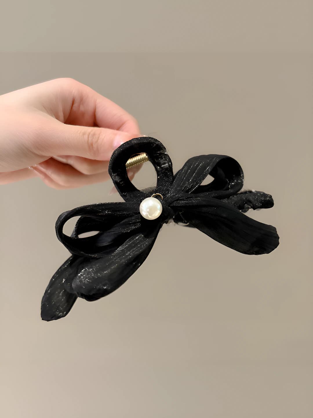Black 13 cm