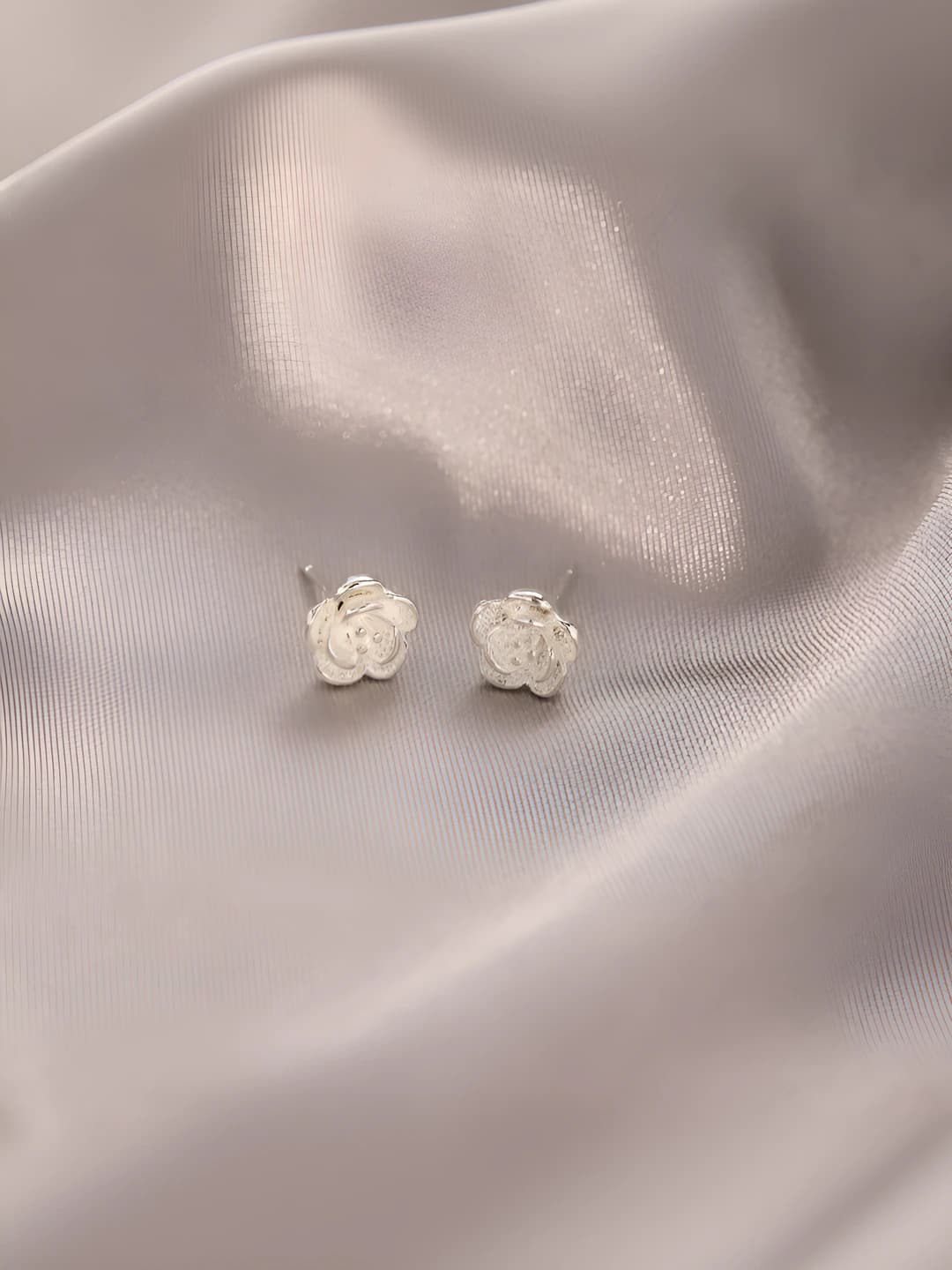 1# Kichik gullar quloqcha - YL-56