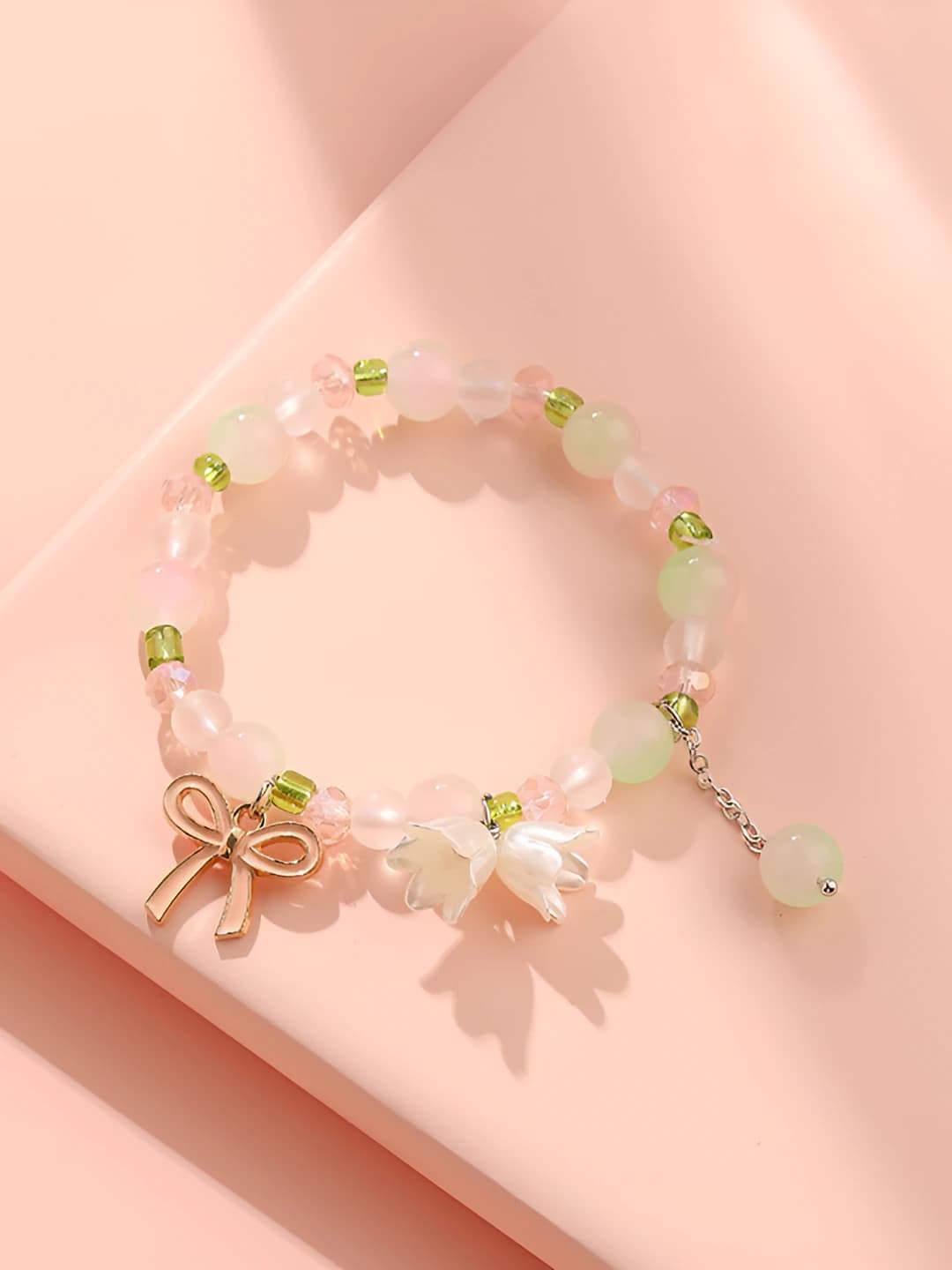 Зелёный браслет