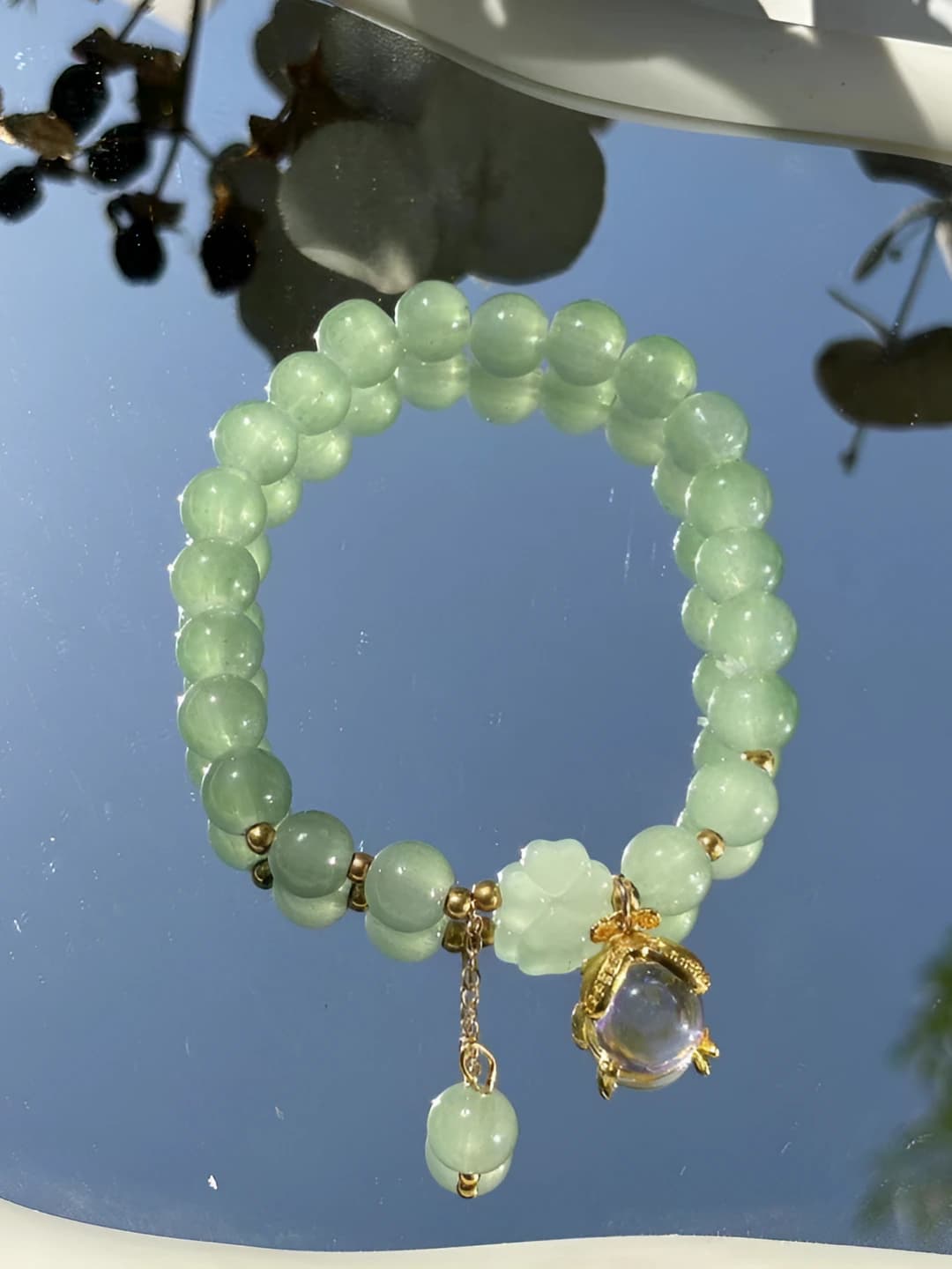 Firefly, jade bracelet