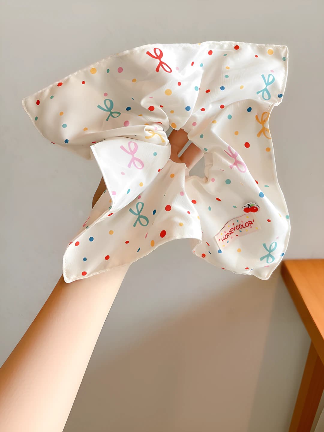 Multicolour polka dot scarf - 25 cm