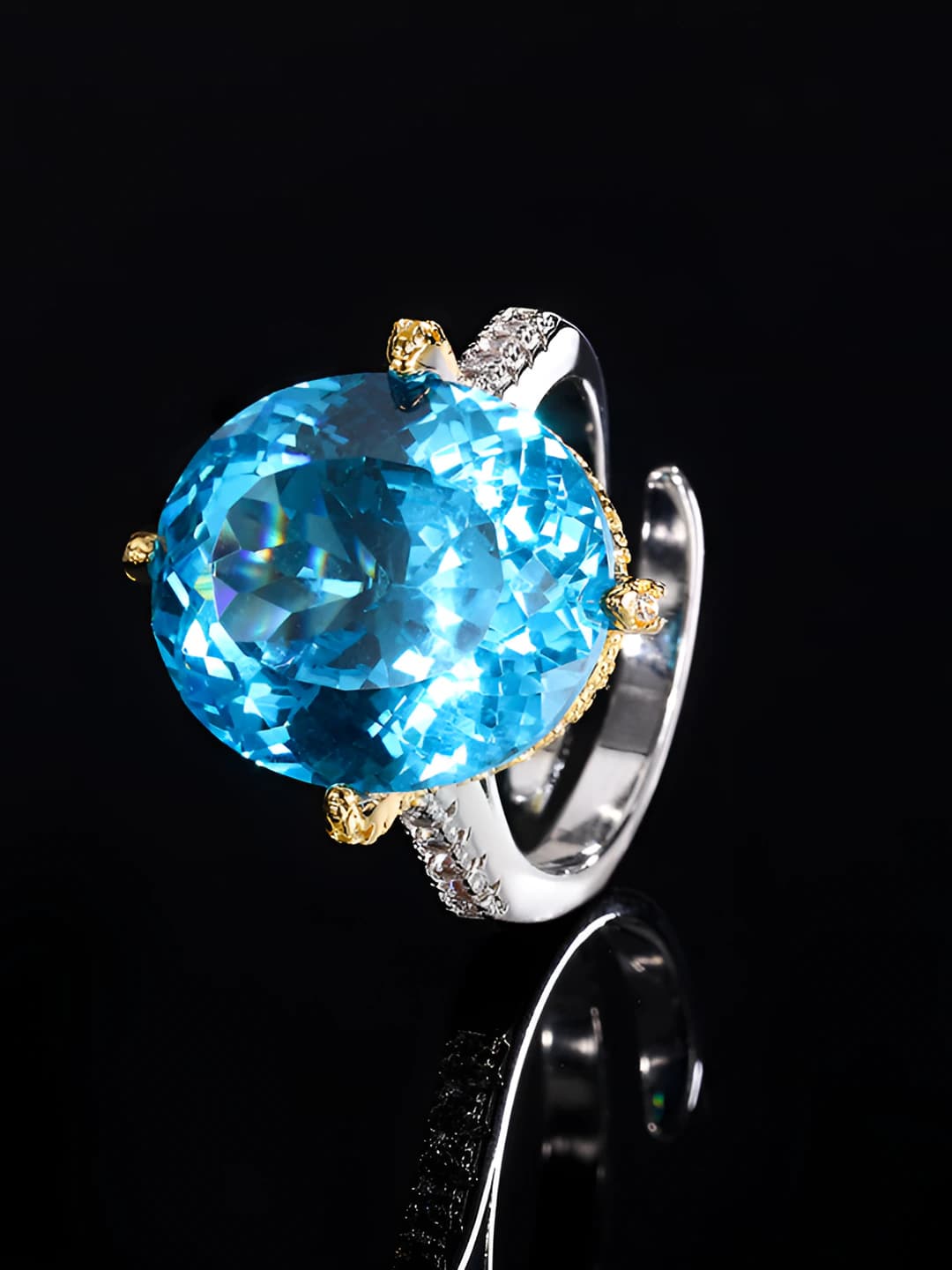 White gold, blue aquamarine ring