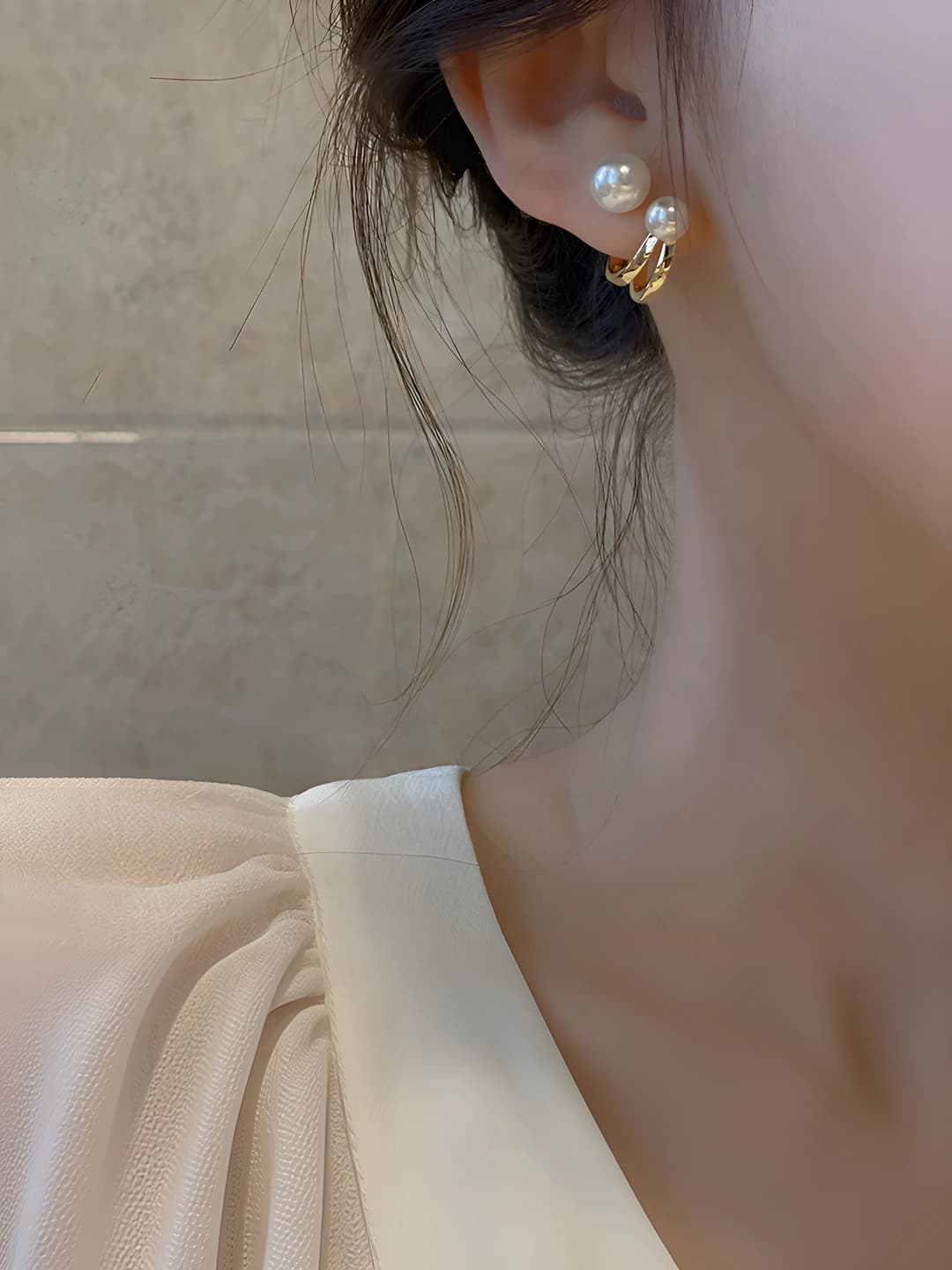 1# Large small pearl earrings - gold silver post