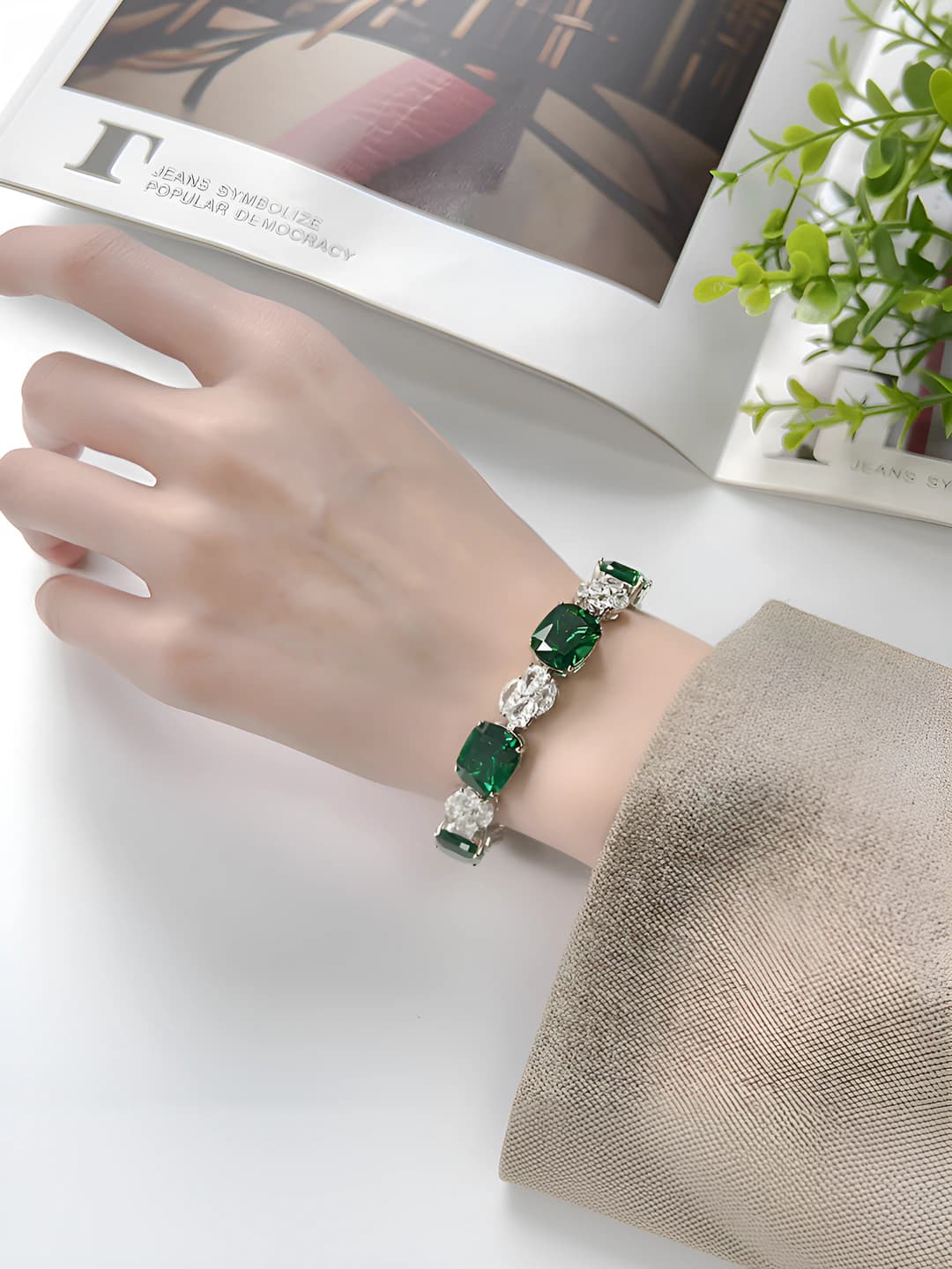 Green nano bracelet