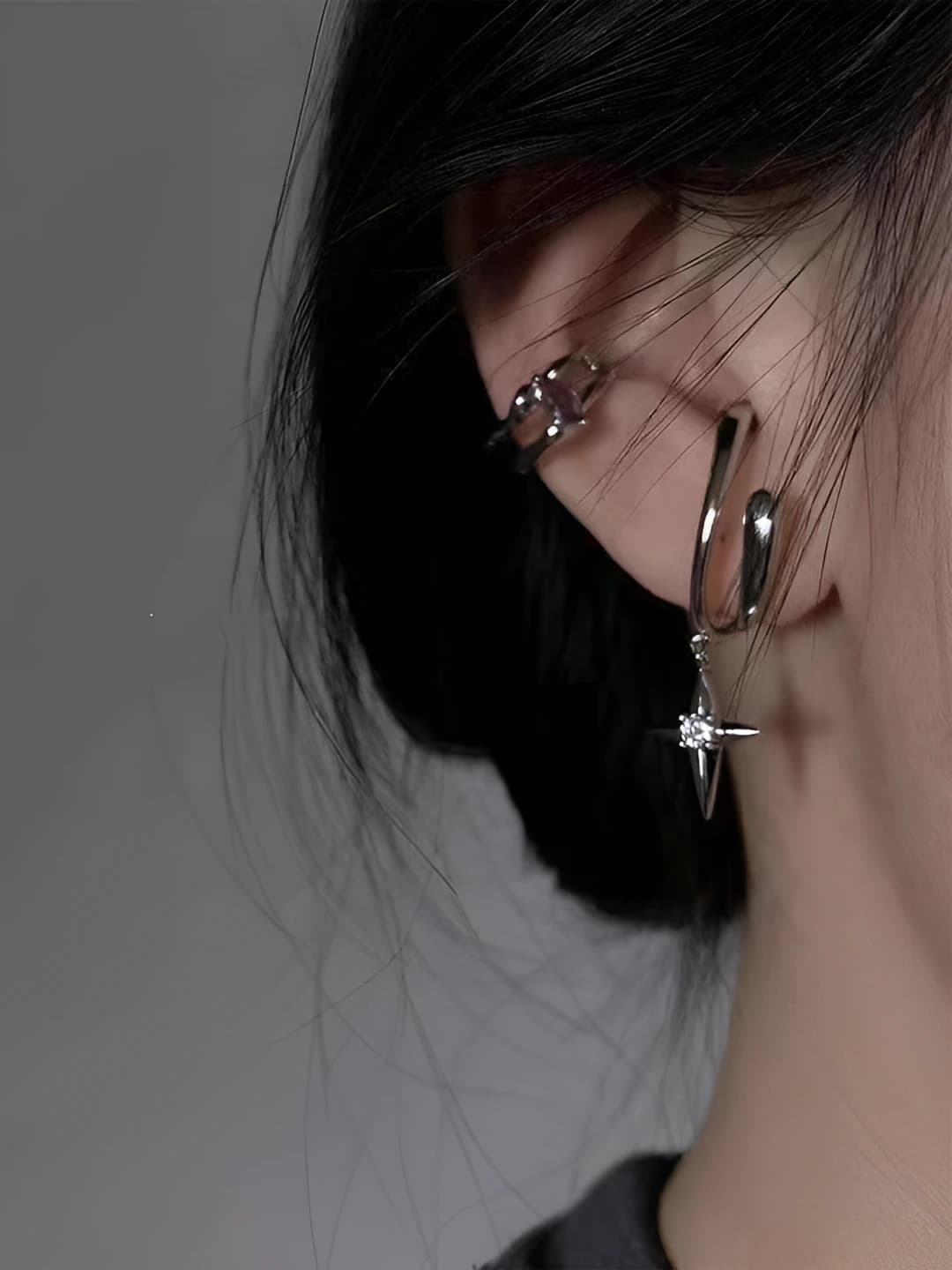 1# Star ear clip, 2 pcs