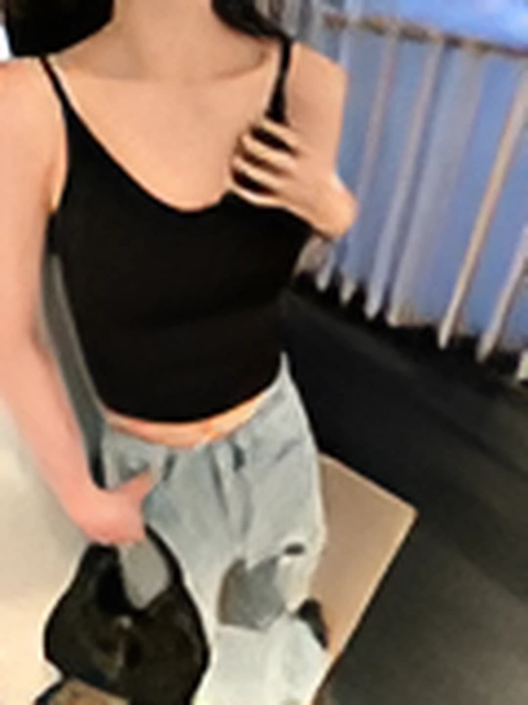Black (thin straps)
