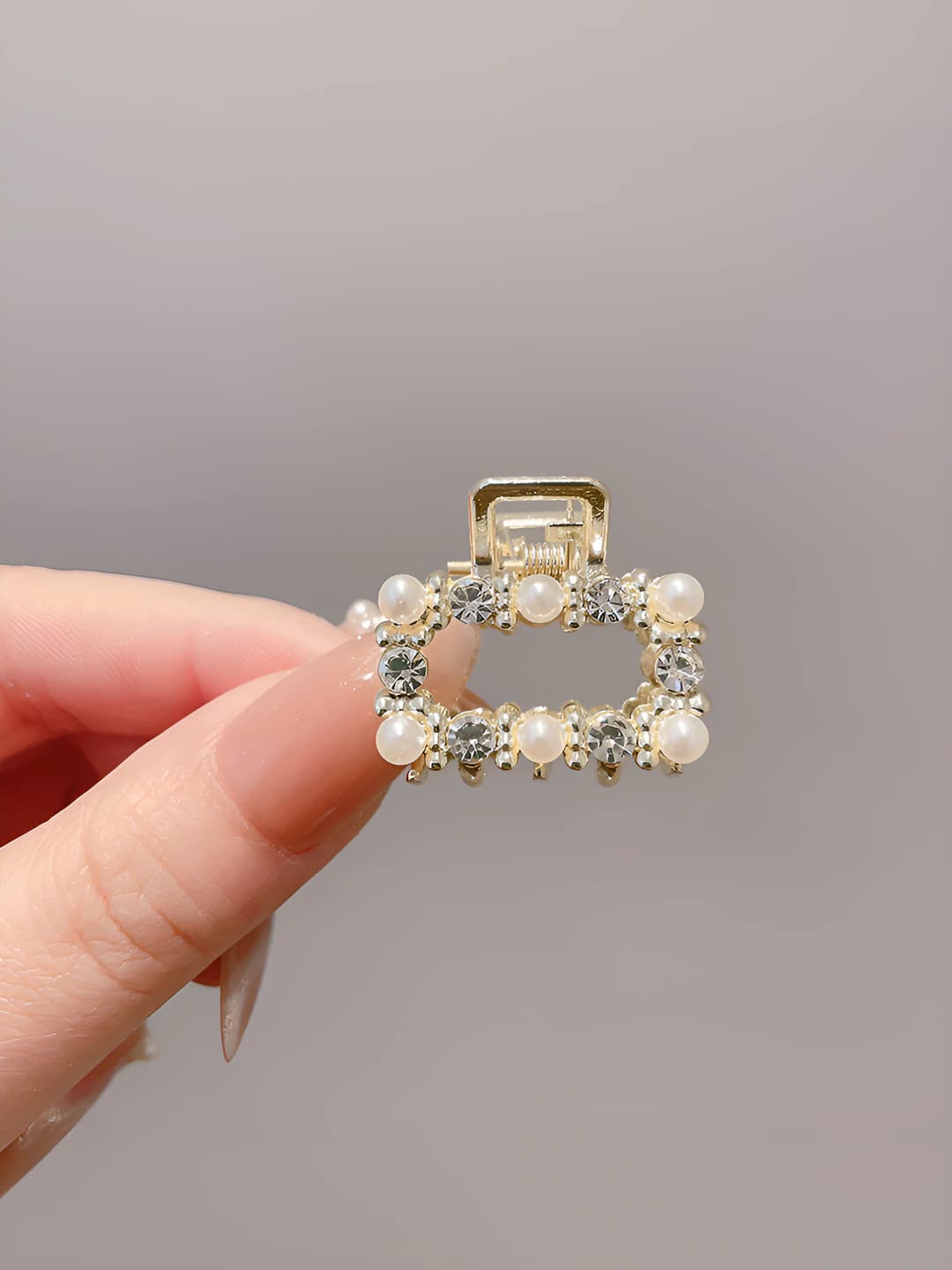 6# Square pearl + diamond (2.5 cm)