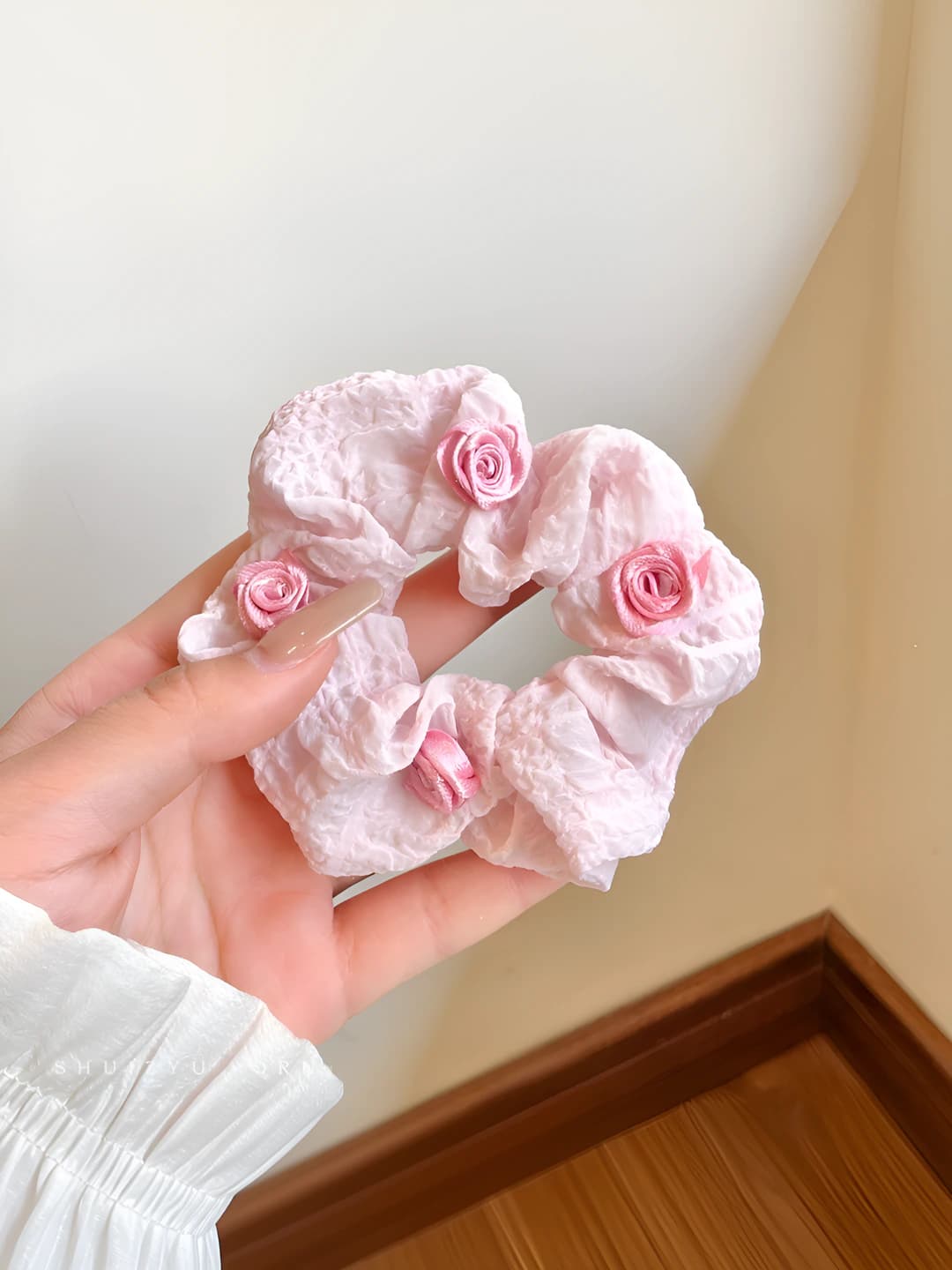 Pink, rose