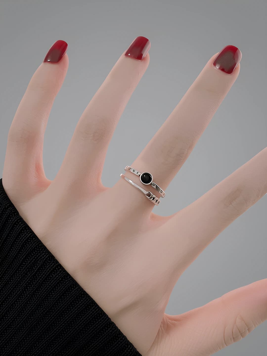 Retro black double-layer open ring for women, simple and fashionable design