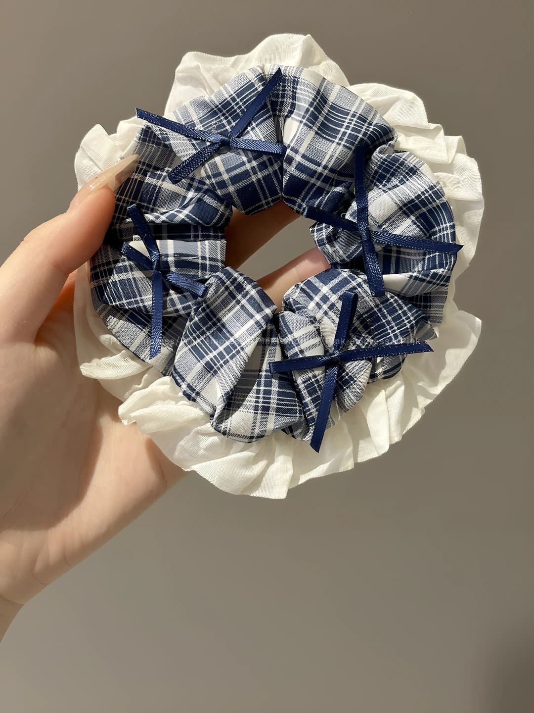 1# Navy plaid, white lace, ~13 cm